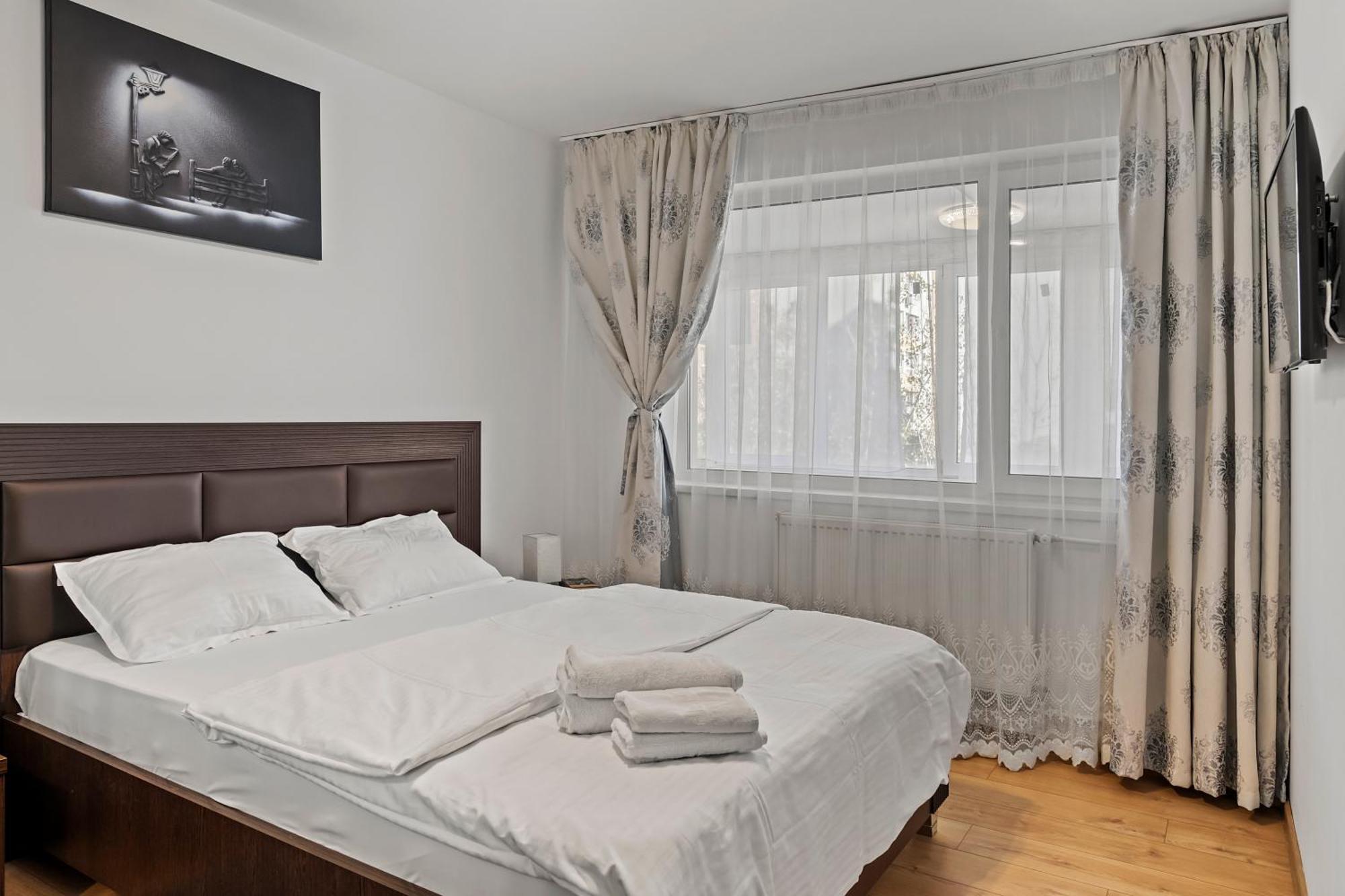Apartament De Lux Drumul Taberei Бухарест Экстерьер фото