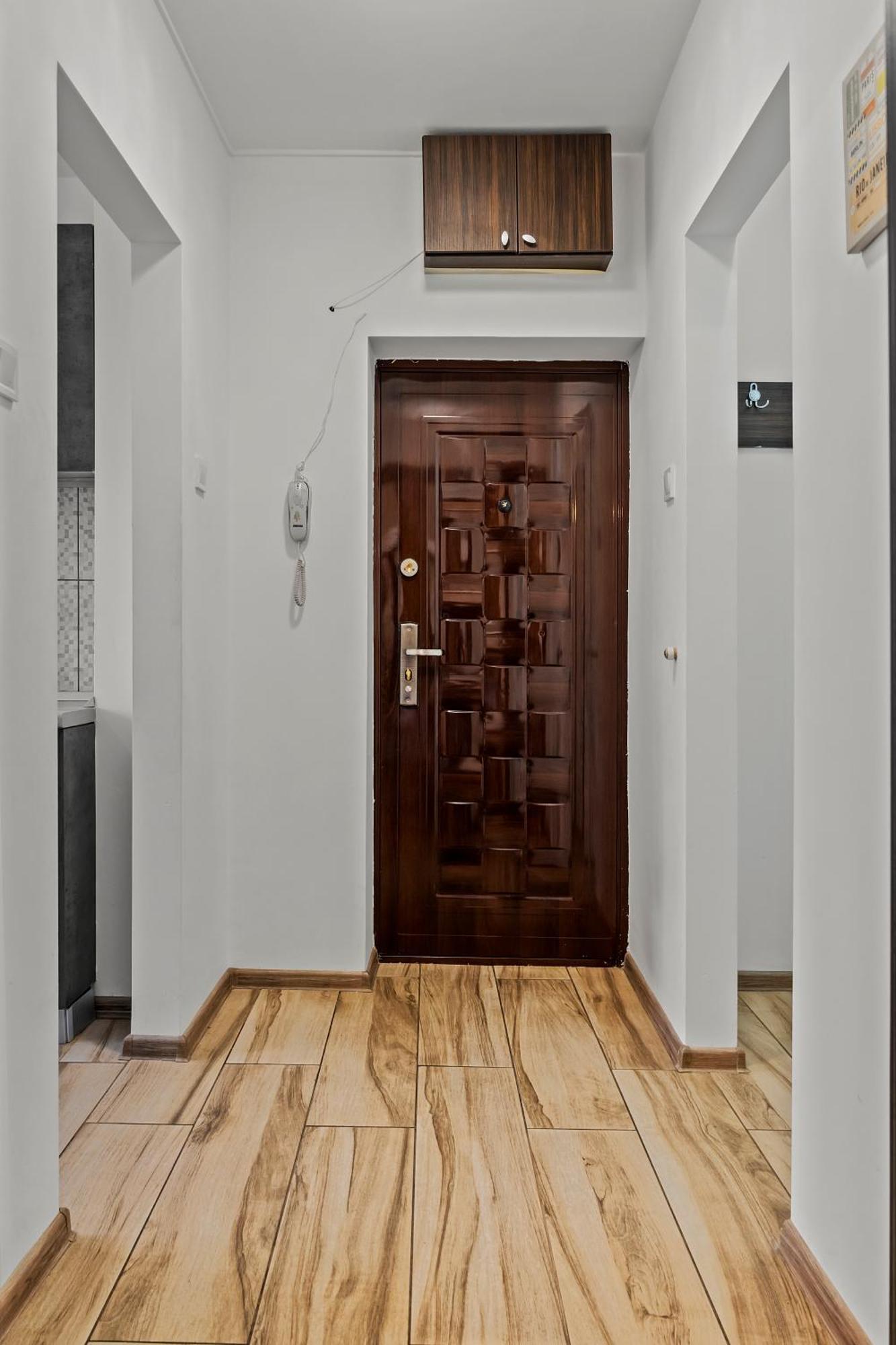 Apartament De Lux Drumul Taberei Бухарест Экстерьер фото